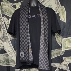 Louis Vuitton Gray Checkered Scarf with Black T-Shirt